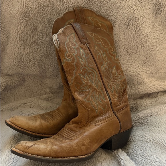 Ariat Shoes - Brown Artiat Western Cowboy Boots